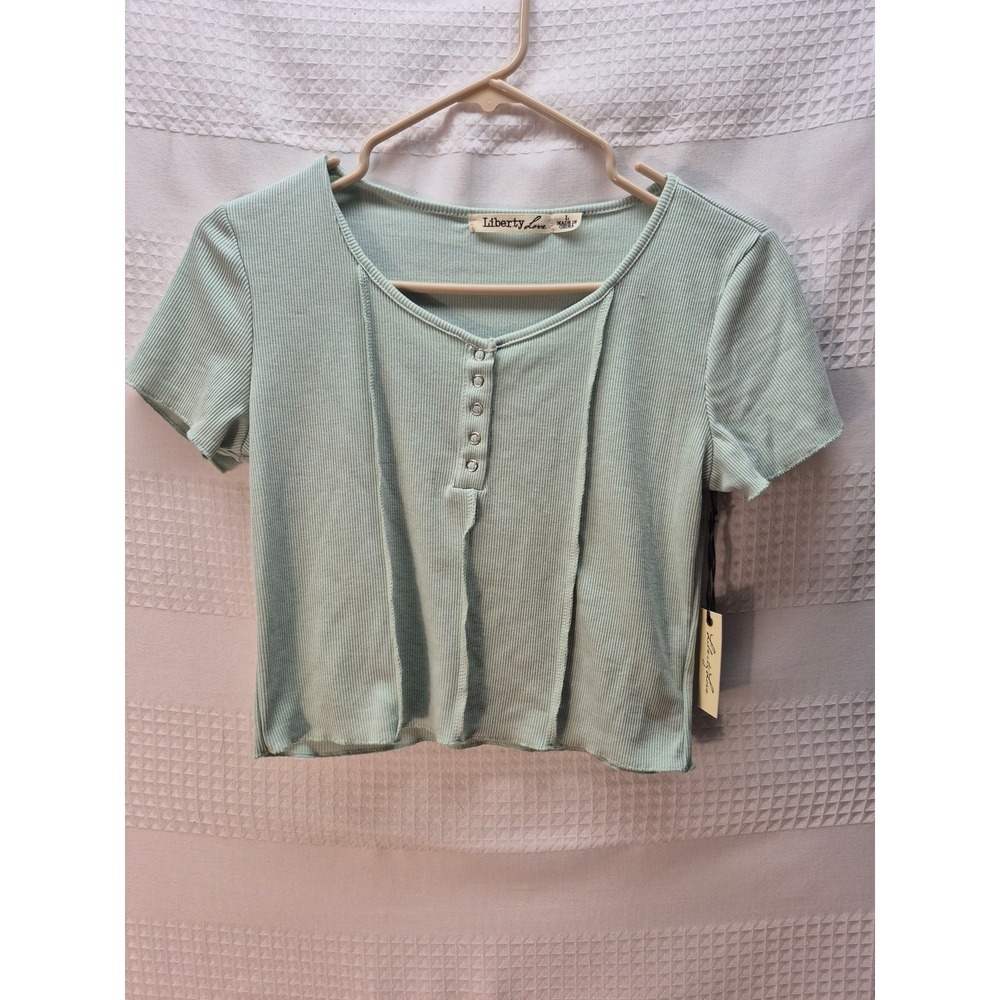 Liberty Love Womens Green Pleated Ribbed Henley Crop Top Size Large NEW